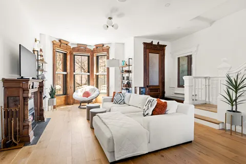 $2,345,000 | 17 Linden Street | Bushwick