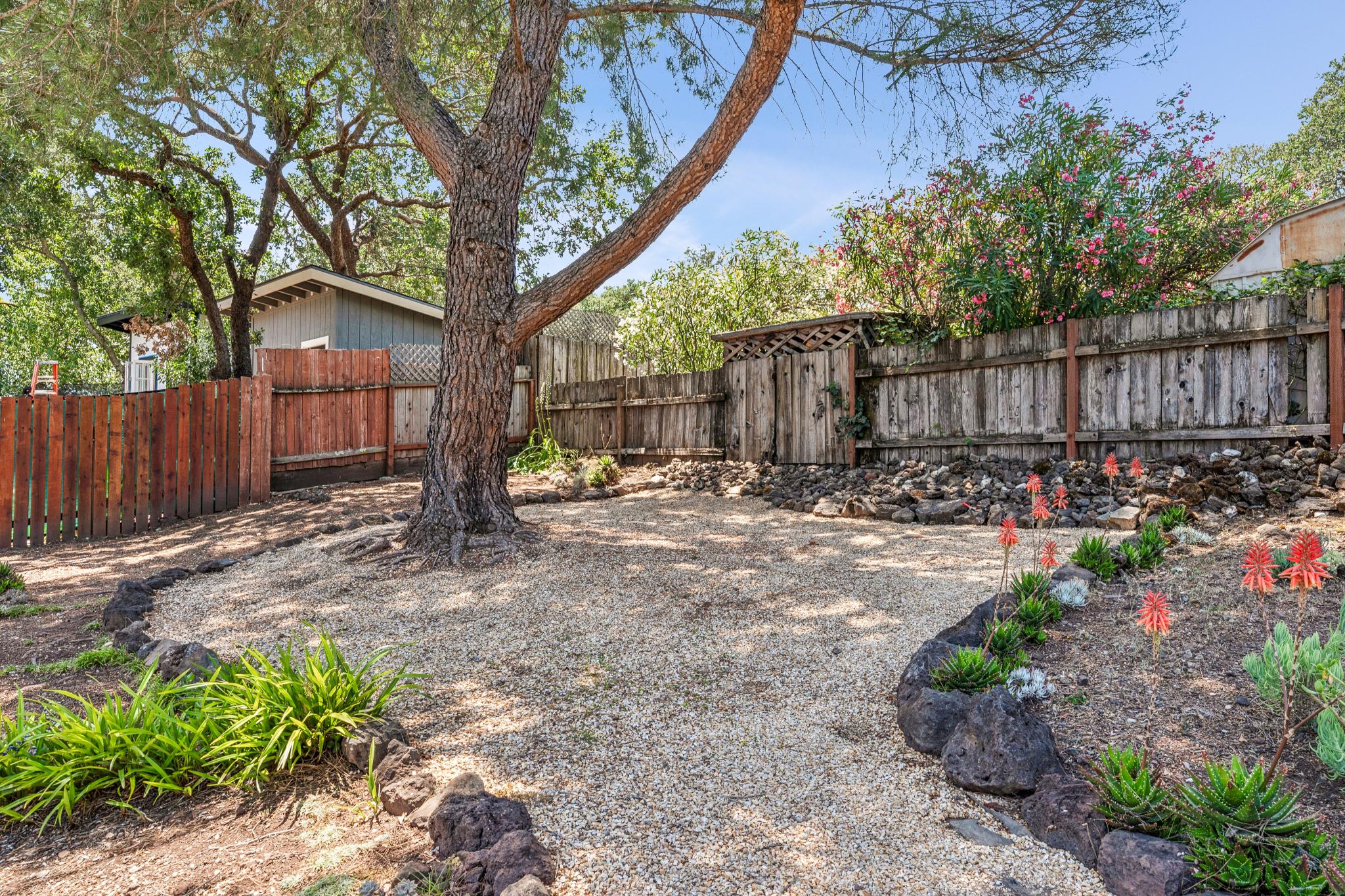 17584 Middlefield Road Sonoma, CA 95476 - Photo 20 of 23