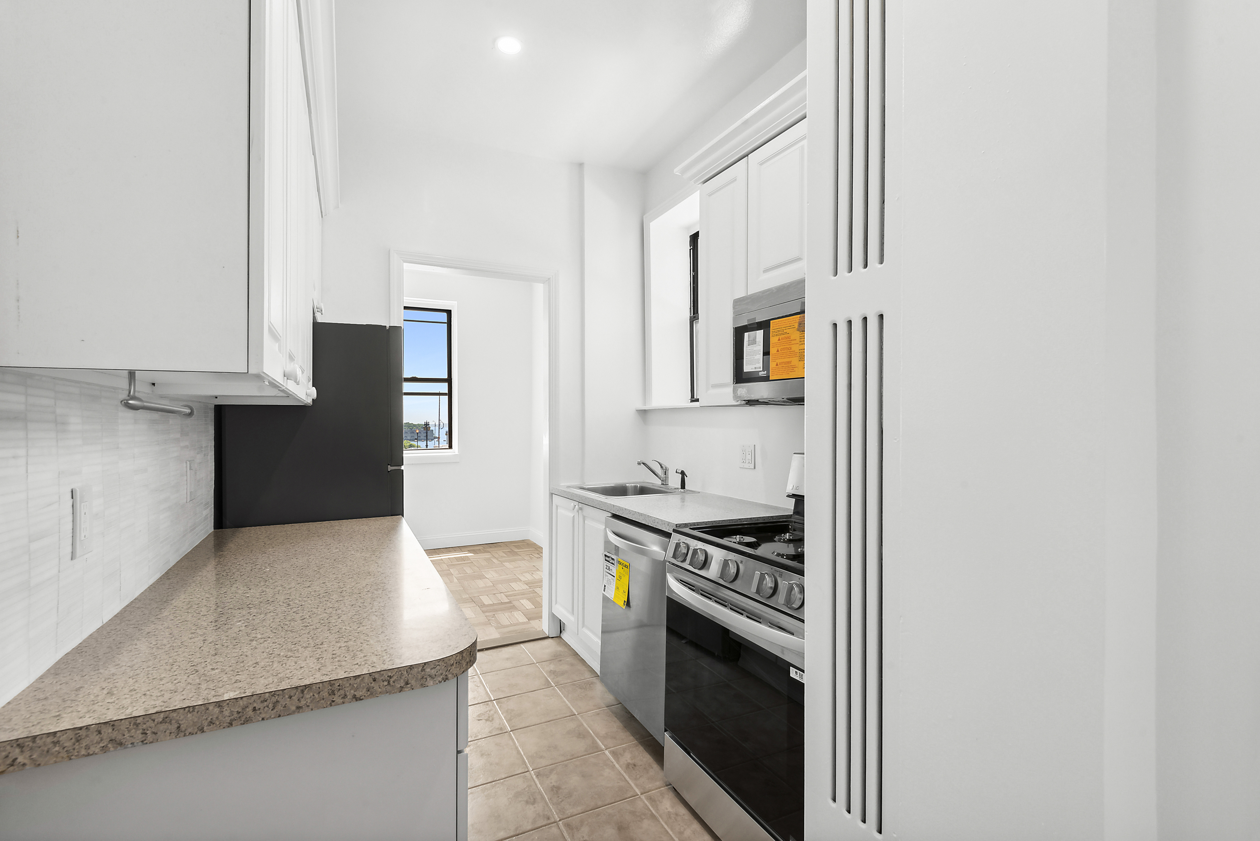 159-00 Riverside Drive West, Unit 2C50 Manhattan, NY 10032 - Photo 6 of 20