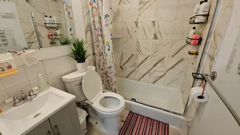 $980,000 | 408 8th Avenue, Unit 5C | Chelsea