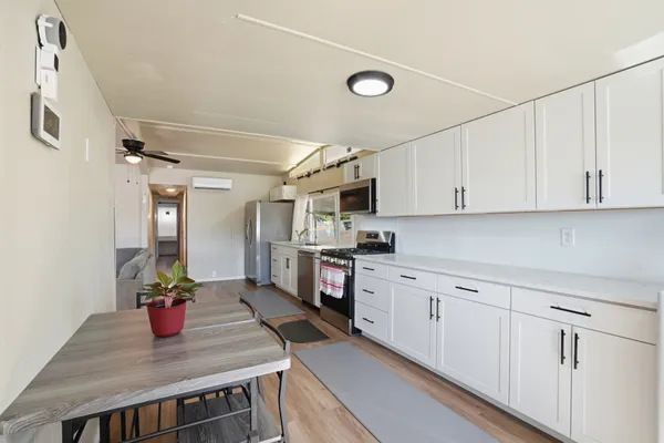 $199,999 | 12970 Highway 8 Business, El Cajon, CA 92021