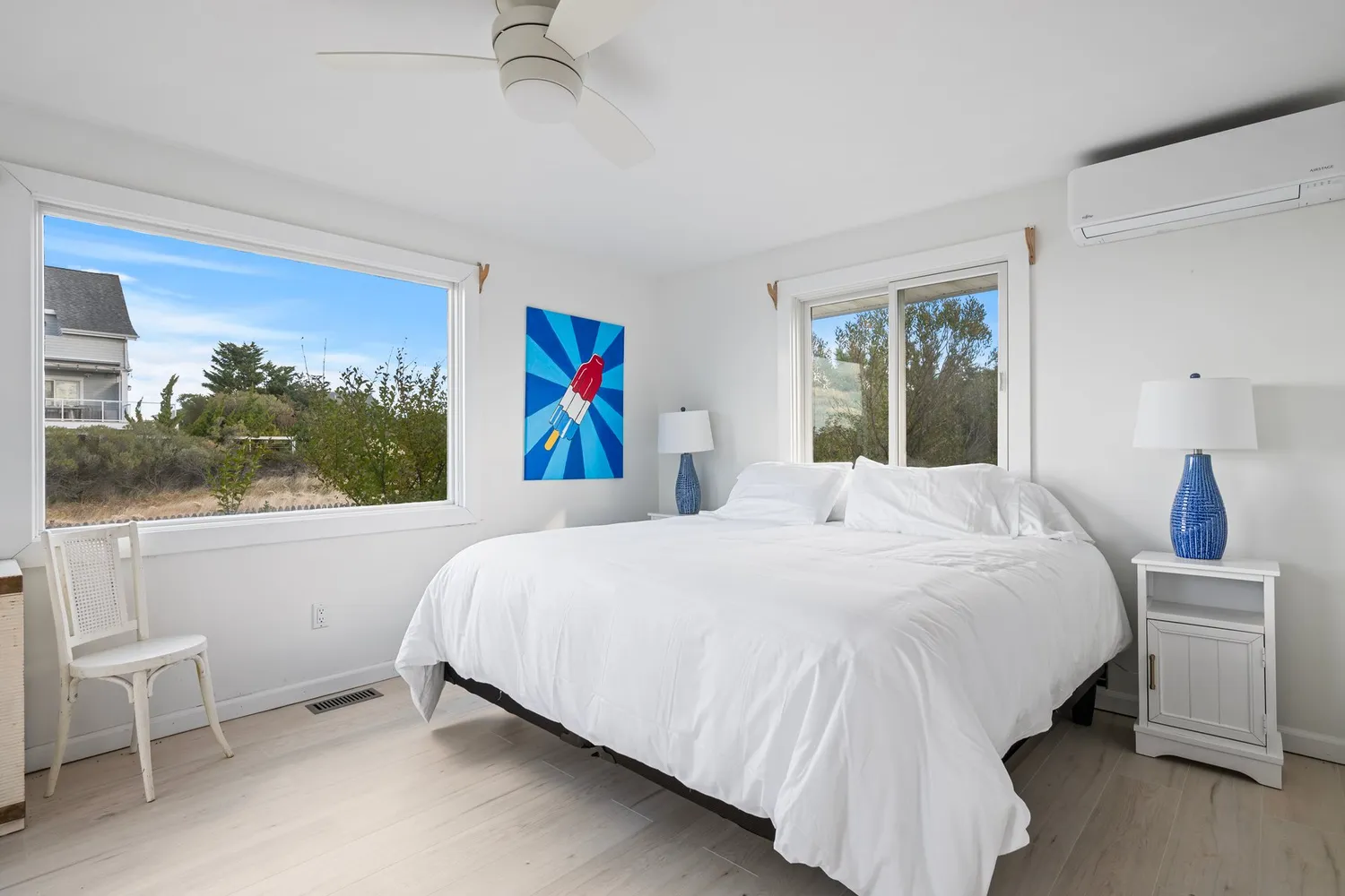 $3,950,000 | 654 A Dune Road, West Hampton Dunes, NY 11978