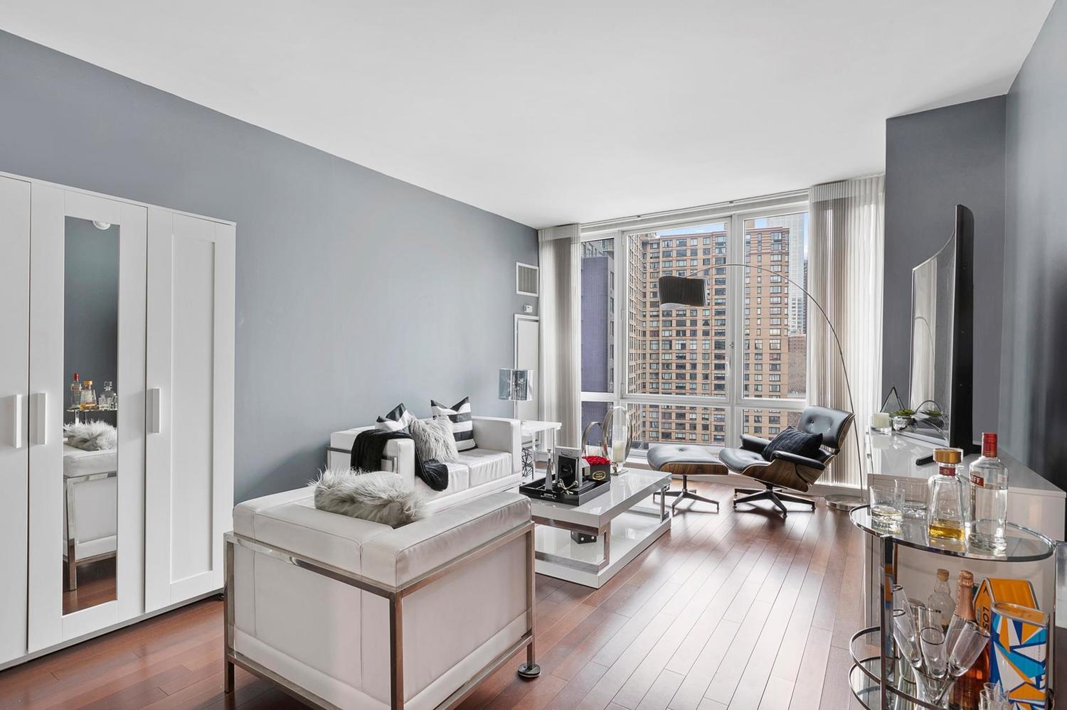 60 Riverside Boulevard, Unit 1210 Manhattan, NY 10069 - Photo 2 of 6