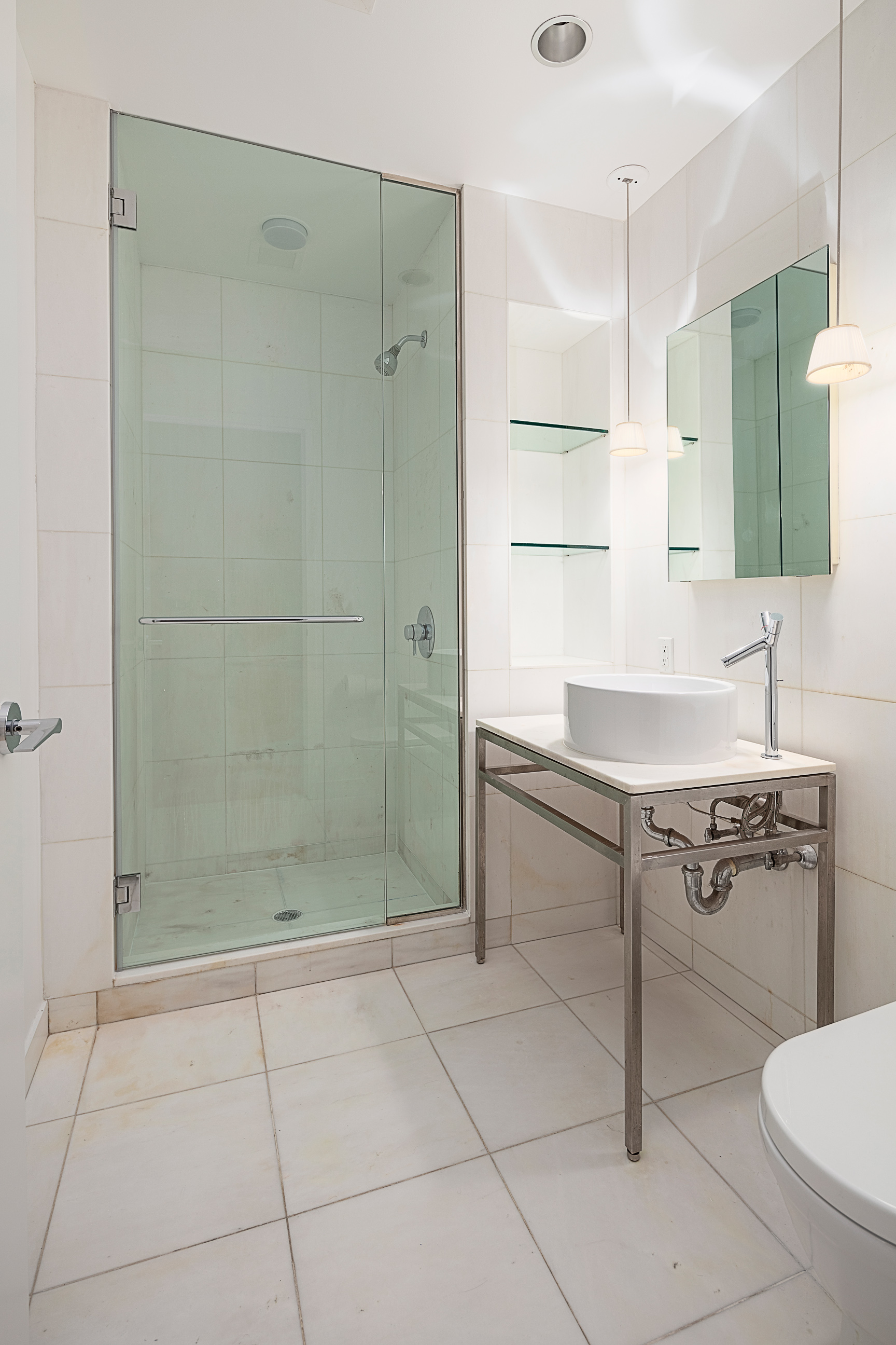 15 Broad Street, Unit 1222 Manhattan, NY 10005 - Photo 6 of 7