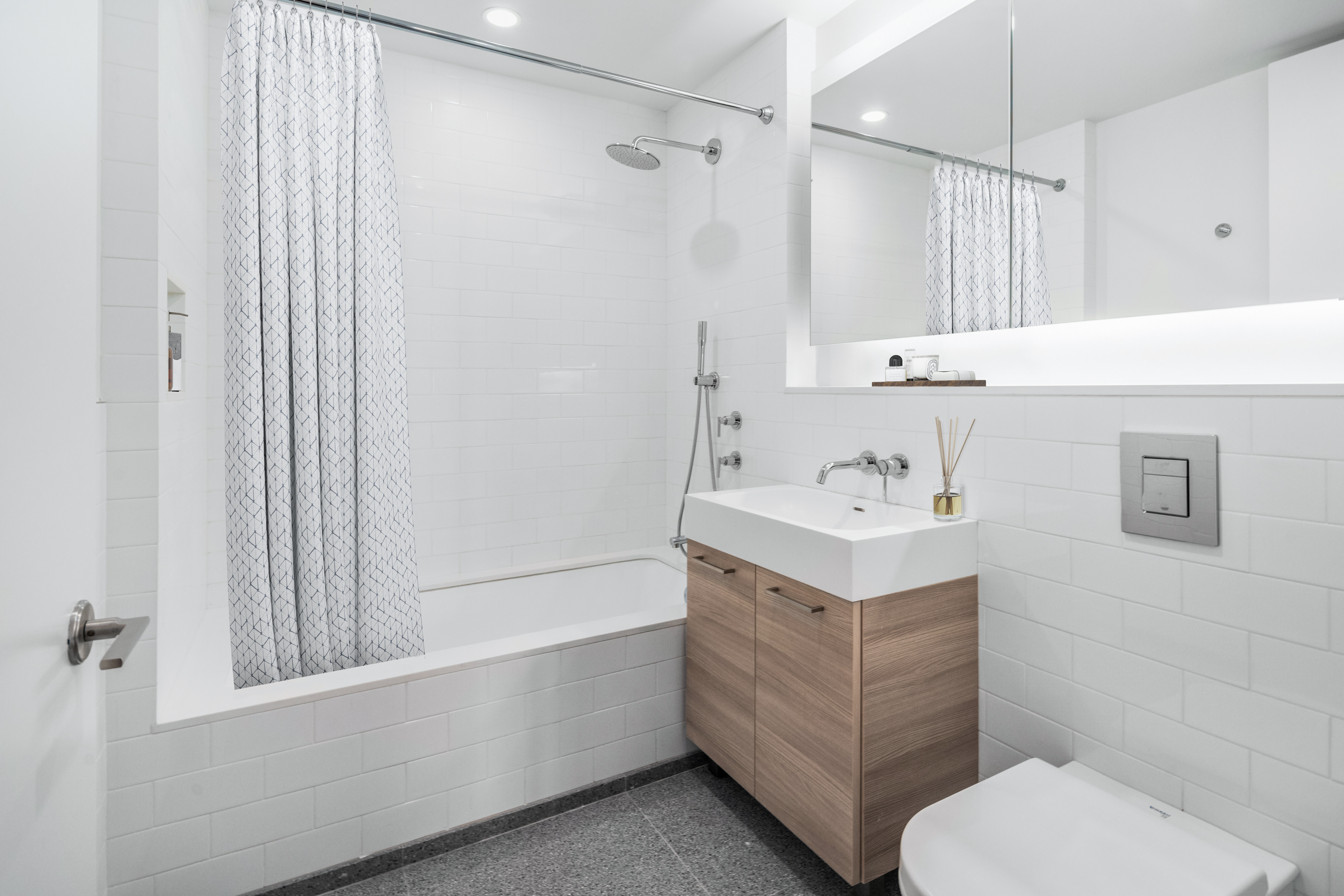 591 3rd Avenue, Unit 17B Manhattan, NY 10016 - Photo 8 of 14