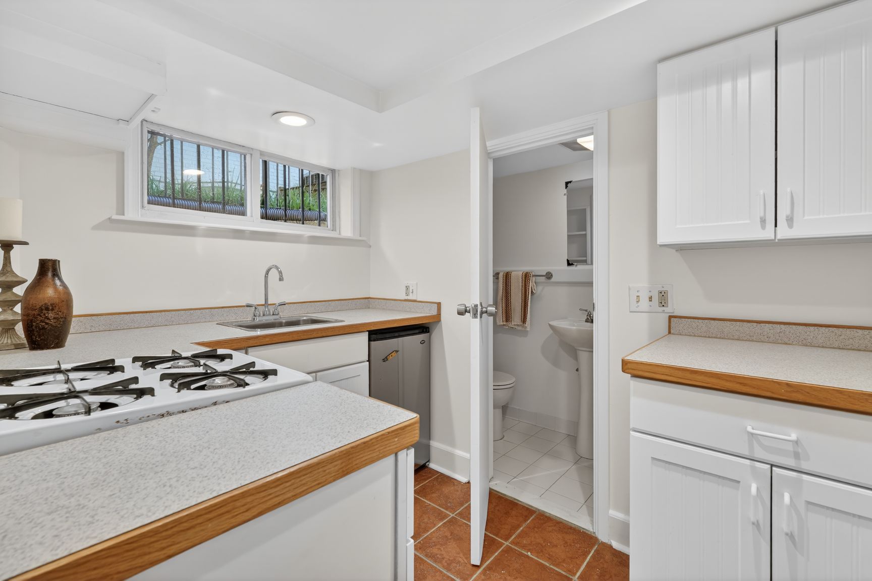 4425 P Street Northwest Washington, DC 20007 - Photo 21 of 28