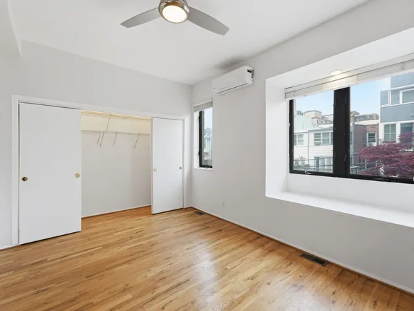 $8,000 | 2127 Newport Place Northwest, Washington, DC 20037