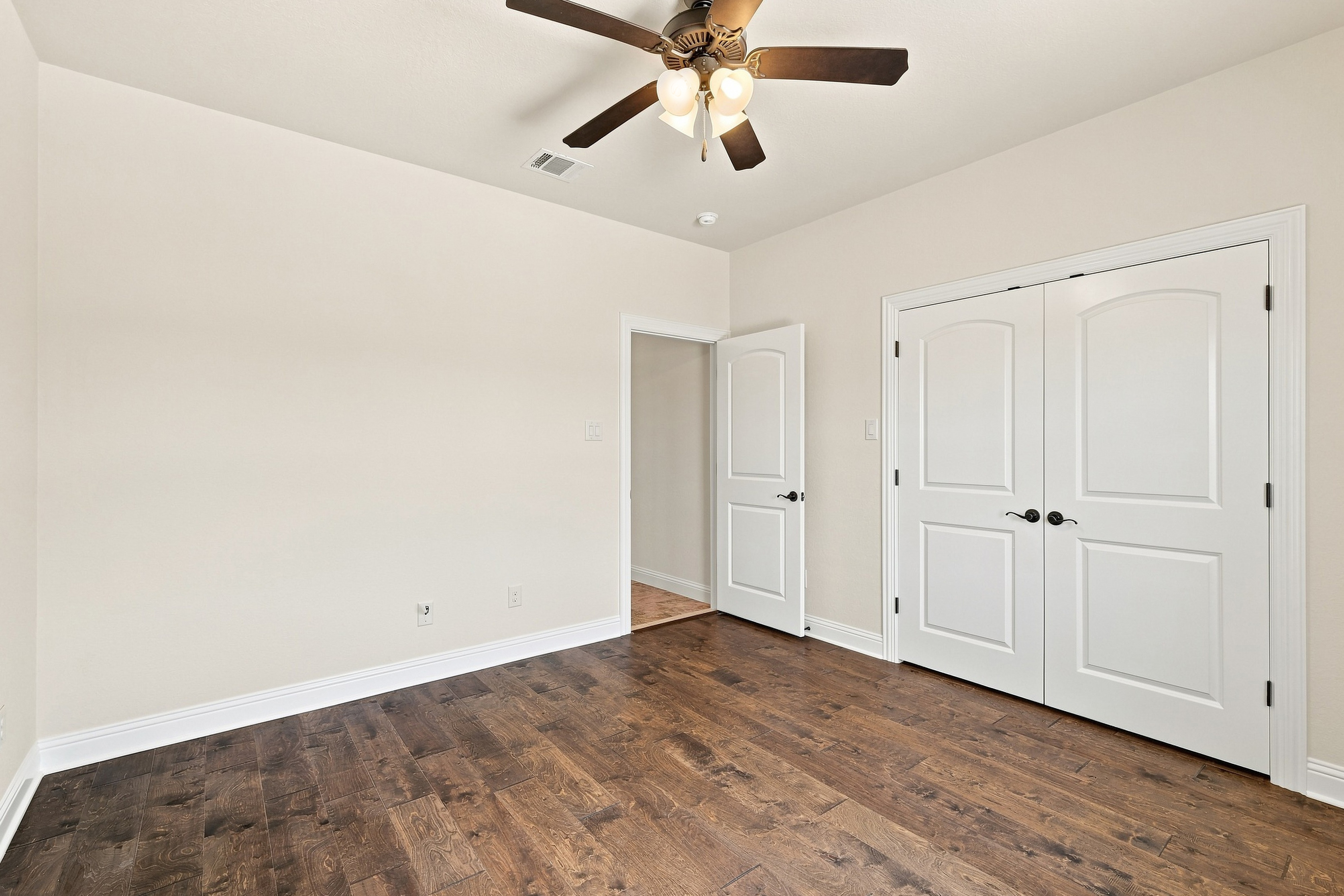 420 Hartley Way Azle, TX 76020 - Photo 35 of 68 Gallery Image 35