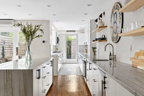 $13,850,000 | 25 East 94th Street, Unit Undisclosed | Upper East Side