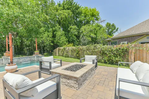 $715,000 | 14107 Hunters Lake Way, Houston, TX 77044