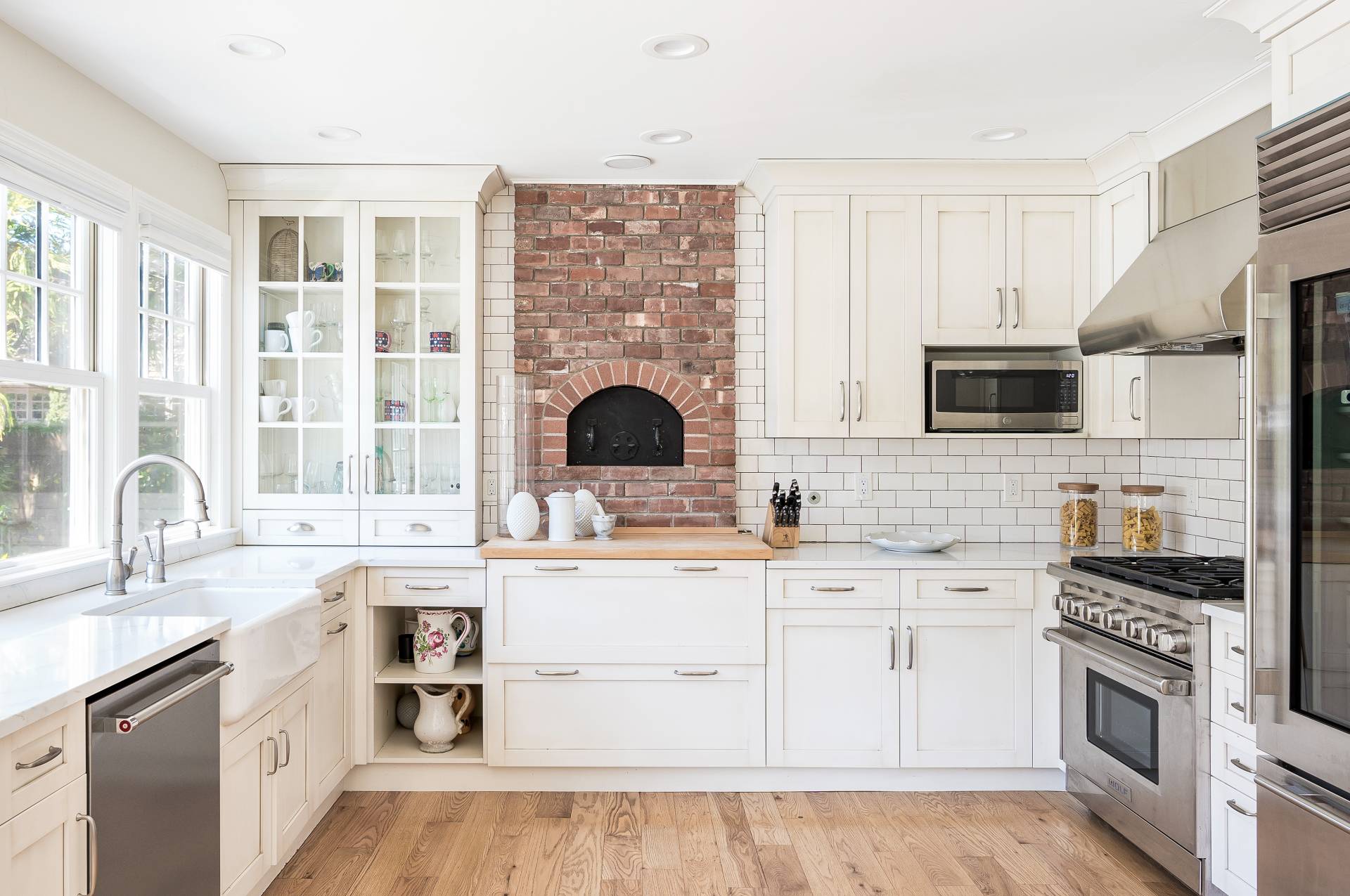 89 Cobb Road Water Mill, NY 11976 - Photo 15 of 48