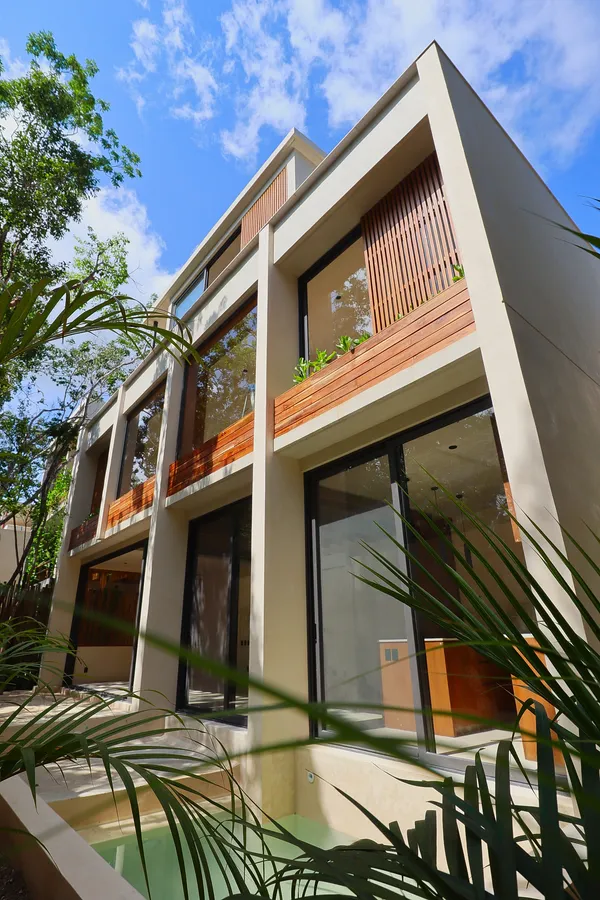 $552,000 | 10 Avenida Norte & Calle Palma Tulum Mexico, Unit 1L, Boca Raton, FL 33432