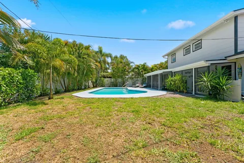 $714,999 | 2701 67th Way North, St. Petersburg, FL 33710