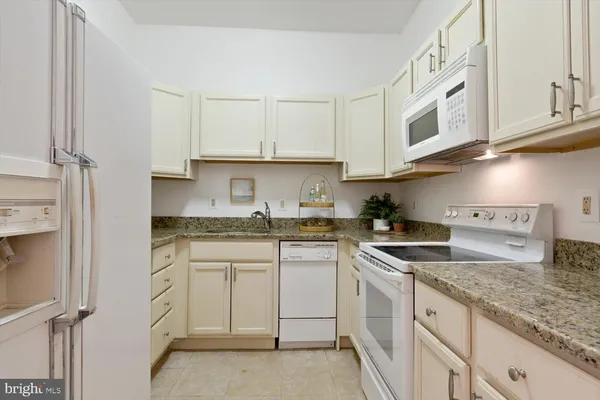 $1,700,000 | 203 9th Street Southeast, Washington, DC 20003