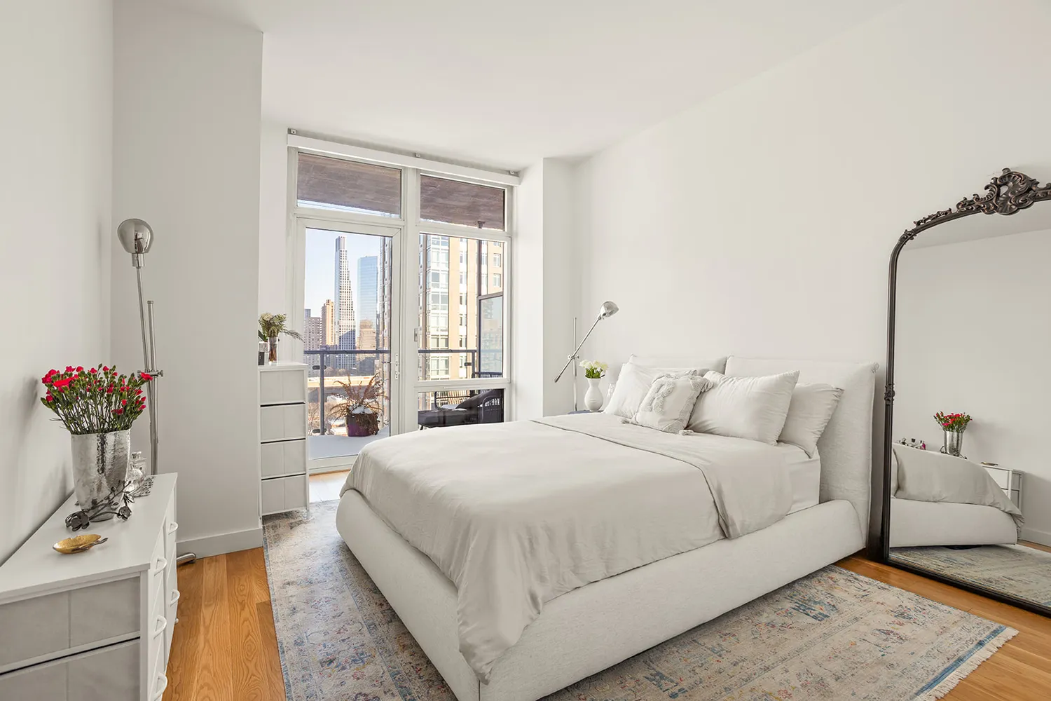$5,800 | 555 West 59th Street, Unit 21A | Upper West Side