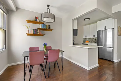 $945,000 | 52 3rd Avenue, Unit 4A | Boerum Hill