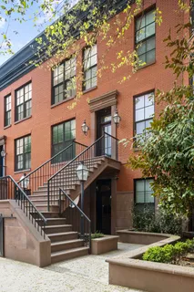 $2,600,000 | 76 Lefferts Place, Unit 1B | Clinton Hill