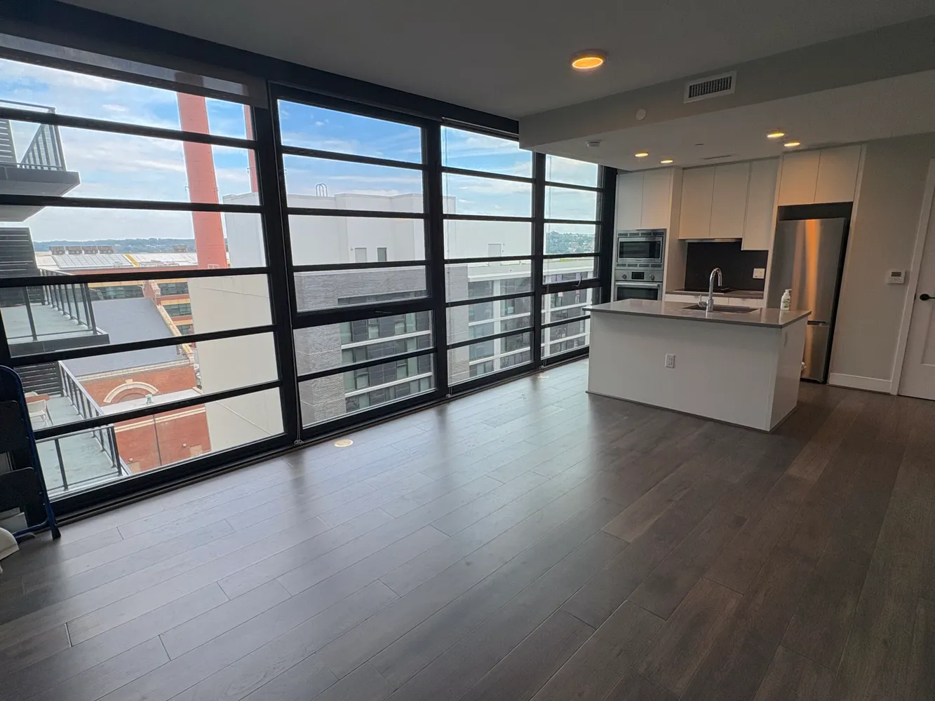 $434,900 | 1300 4th Street Southeast, Unit 901, Washington, DC 20003