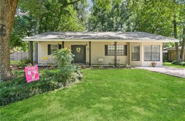 $215,000 | 16 Hickory Drive, Covington, LA 70433