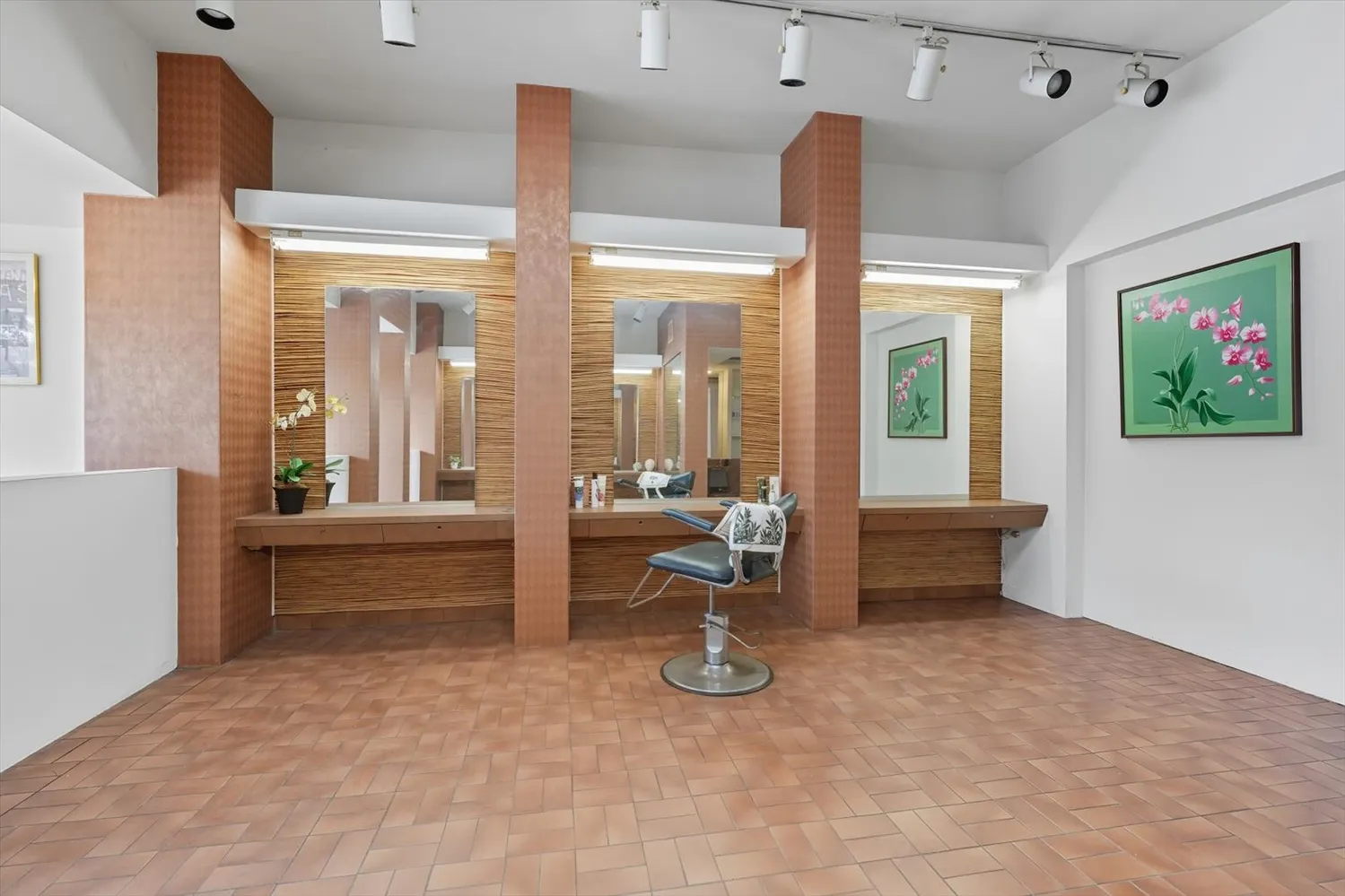 $3,250,000 | 901 South Pacific Coast Highway, Redondo Beach, CA 90277