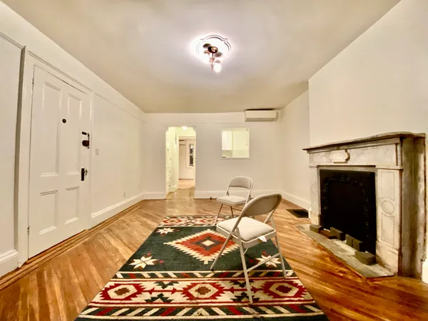 $3,995 | 119 Gates Avenue, Unit 1 | Clinton Hill