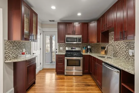 $635,000 | 1487-1489 Centre Street, Unit 2, Boston, MA 02132