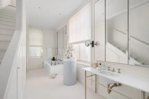 $49,995,000 | 18 East 80th Street | Upper East Side