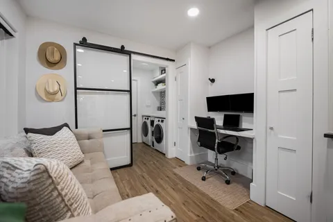 $849,000 | 10262 Vinemont Street, Dallas, TX 75218