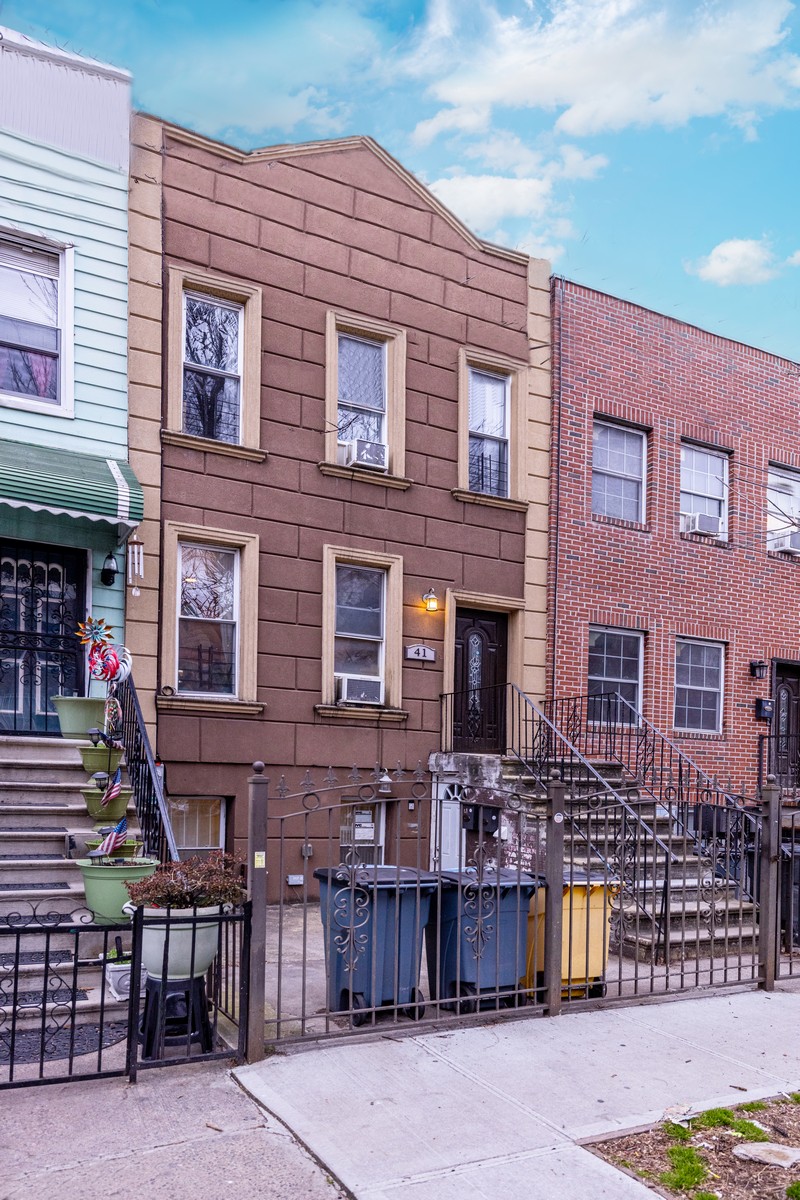 41 Pilling Street Brooklyn, NY 11207 - Photo 1 of 9