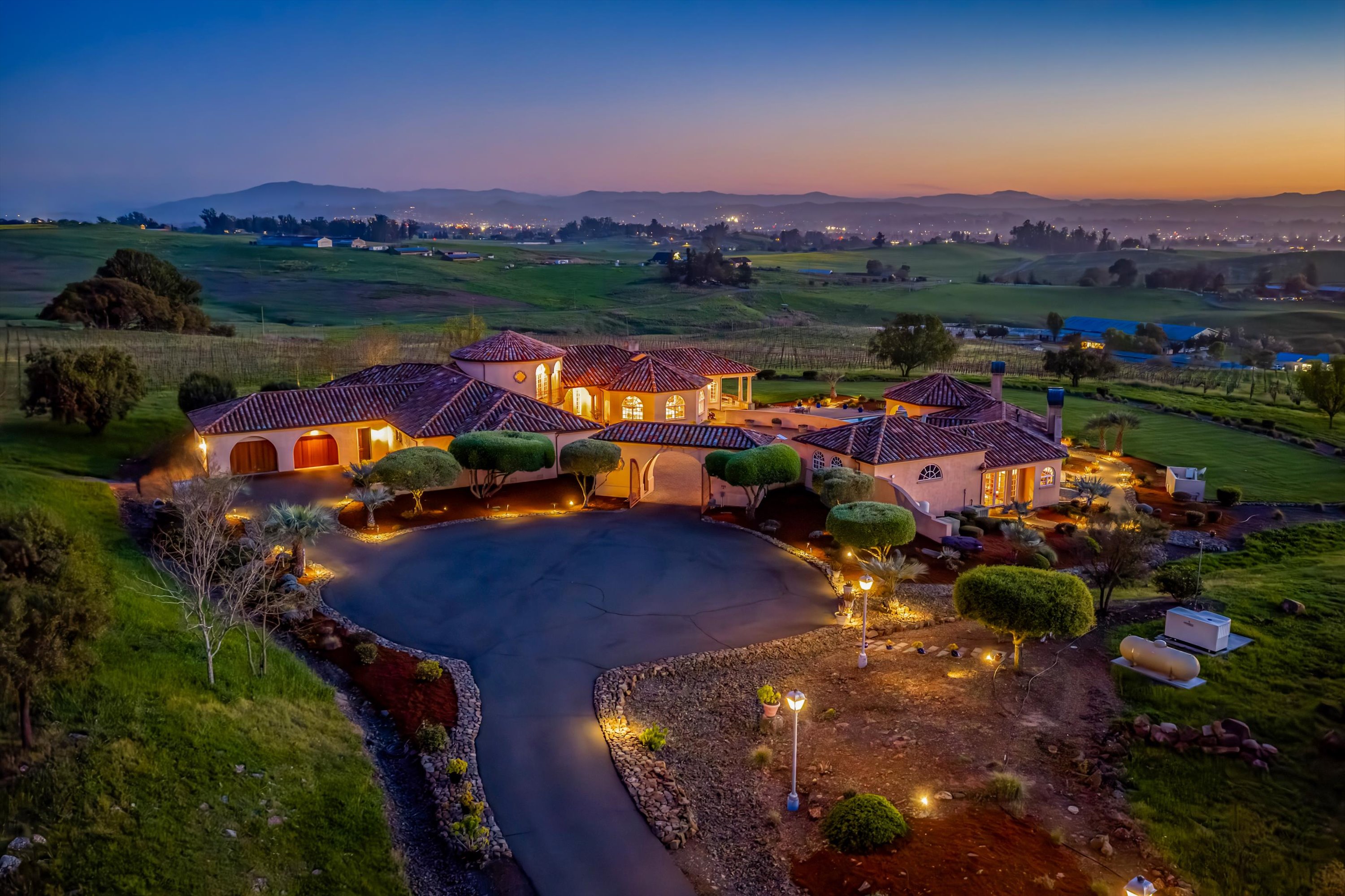 2420 Mountain Ranch Road Petaluma, CA 94954 - Photo 16 of 19