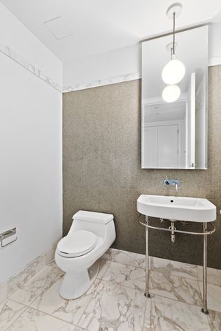 $2,325,000 | 260 Park Avenue South, Unit 4G | Flatiron