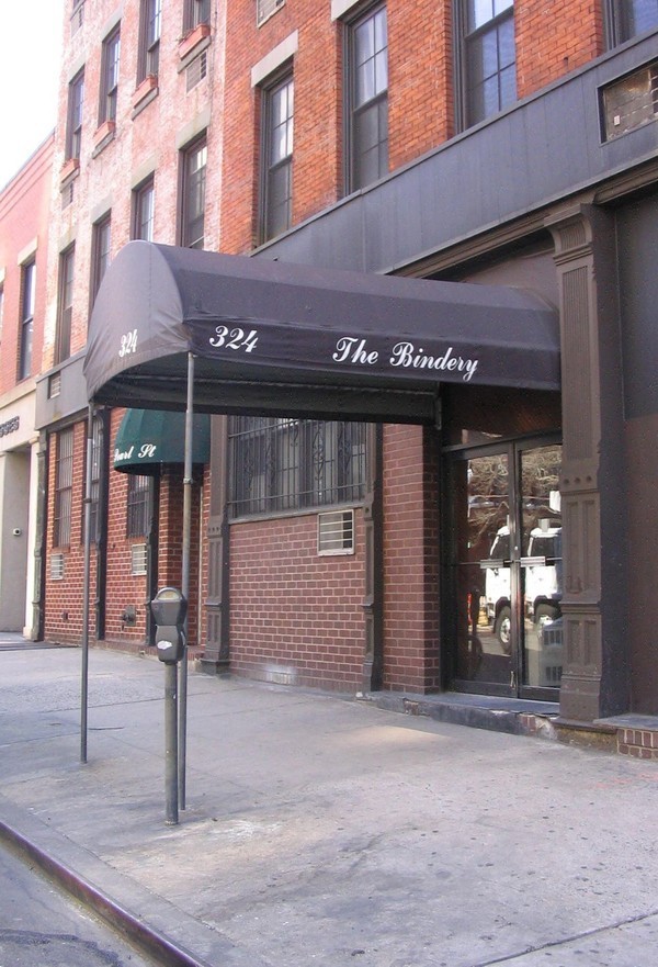 324 Pearl Street, Unit 4D Manhattan, NY 10038 - Photo 7 of 9