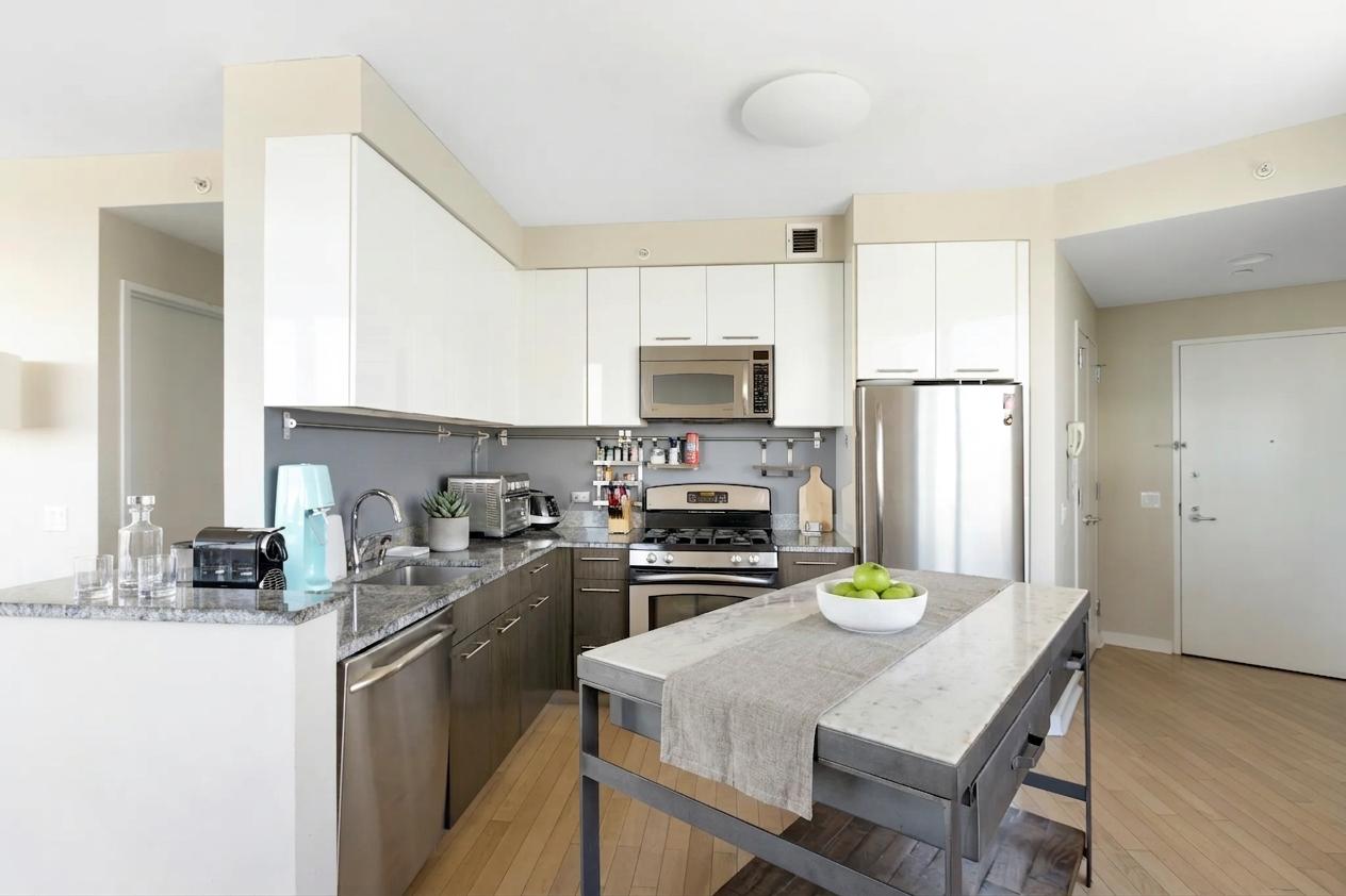 230 Ashland Place, Unit 28A Brooklyn, NY 11217 - Photo 2 of 17
