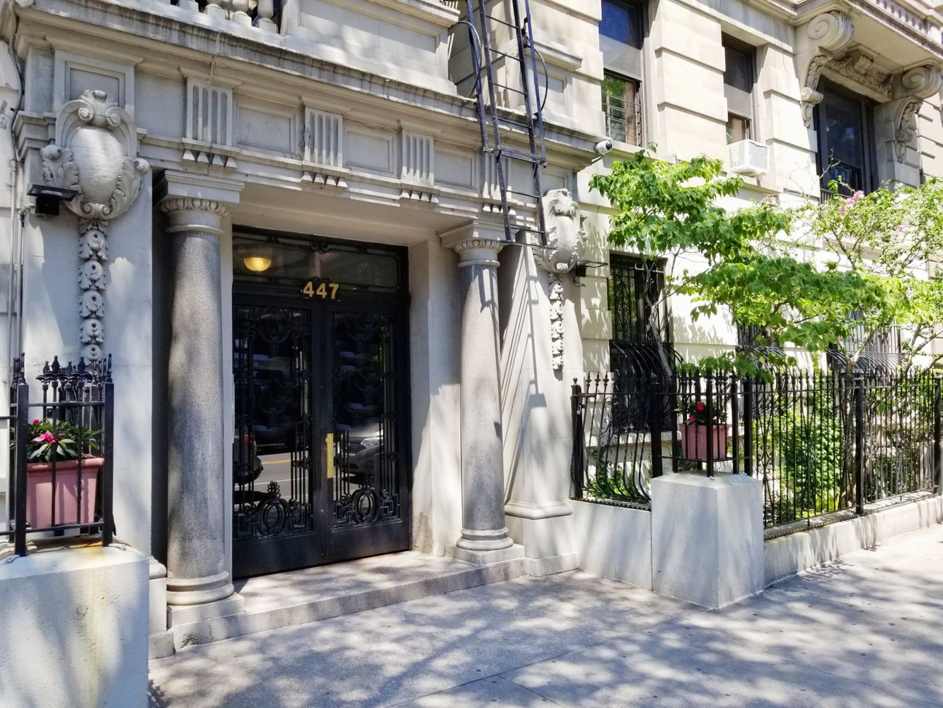 $815,000 | 447 Fort Washington Avenue, Unit 44 | Hudson Heights