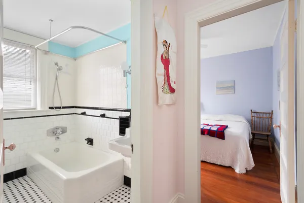 $695,000 | 12 Lauriston Street, Providence, RI 02906