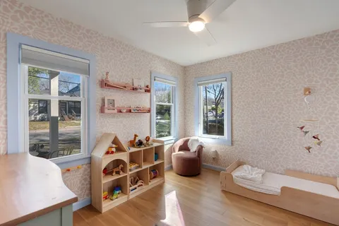 $1,100,000 | 909 East 50th Street, Austin, TX 78751