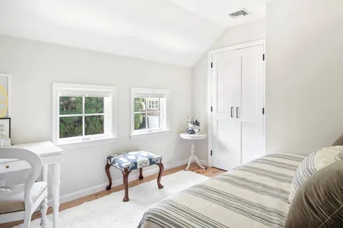 $5,950,000 | 89 Cobb Road, Water Mill, NY 11976