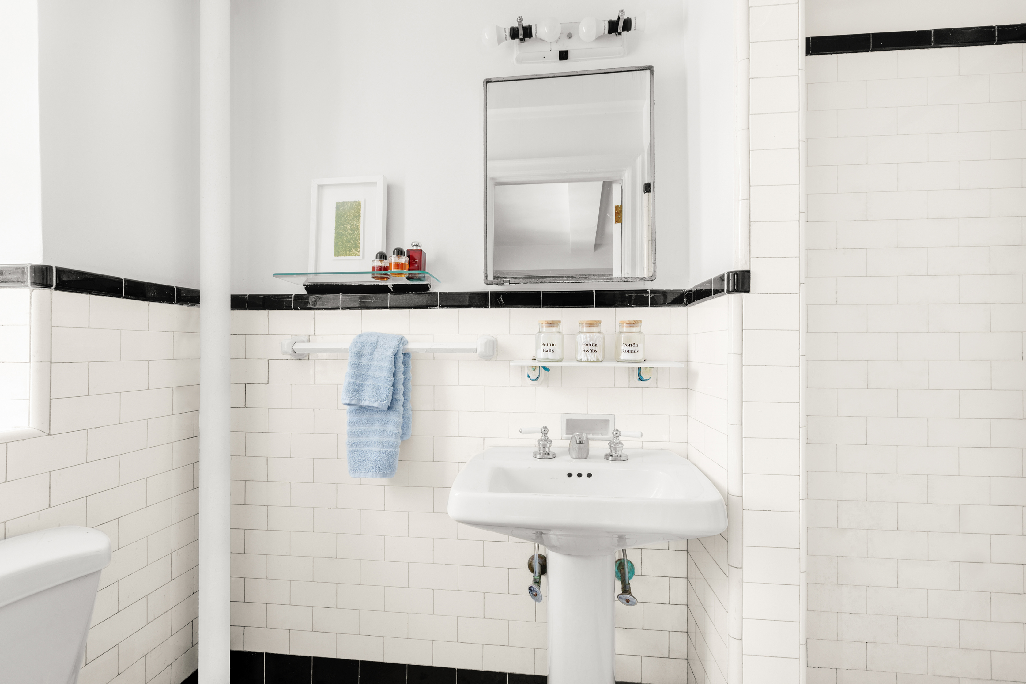 227 East 57th Street, Unit 14G Manhattan, NY 10022 - Photo 8 of 9