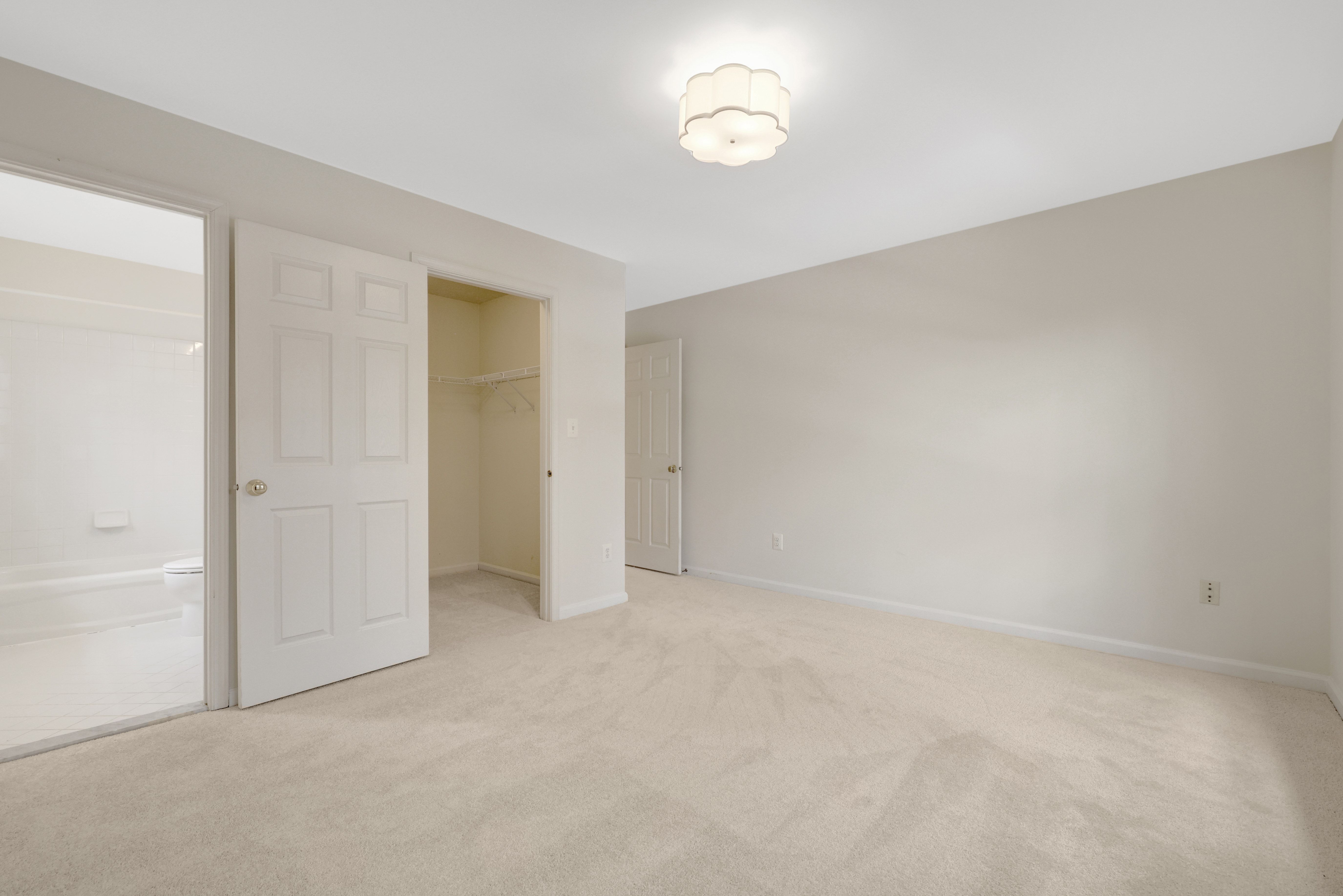 1295 Gatesmeadow Way Reston, VA 20194 - Photo 41 of 57