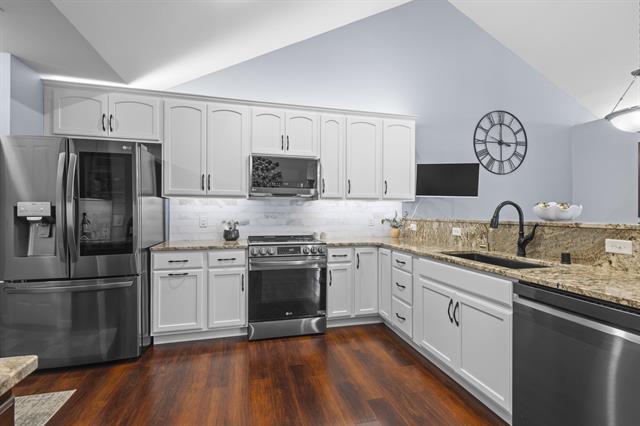 10 Pond View Way Fitchburg, WI 53711 - Photo 5 of 68