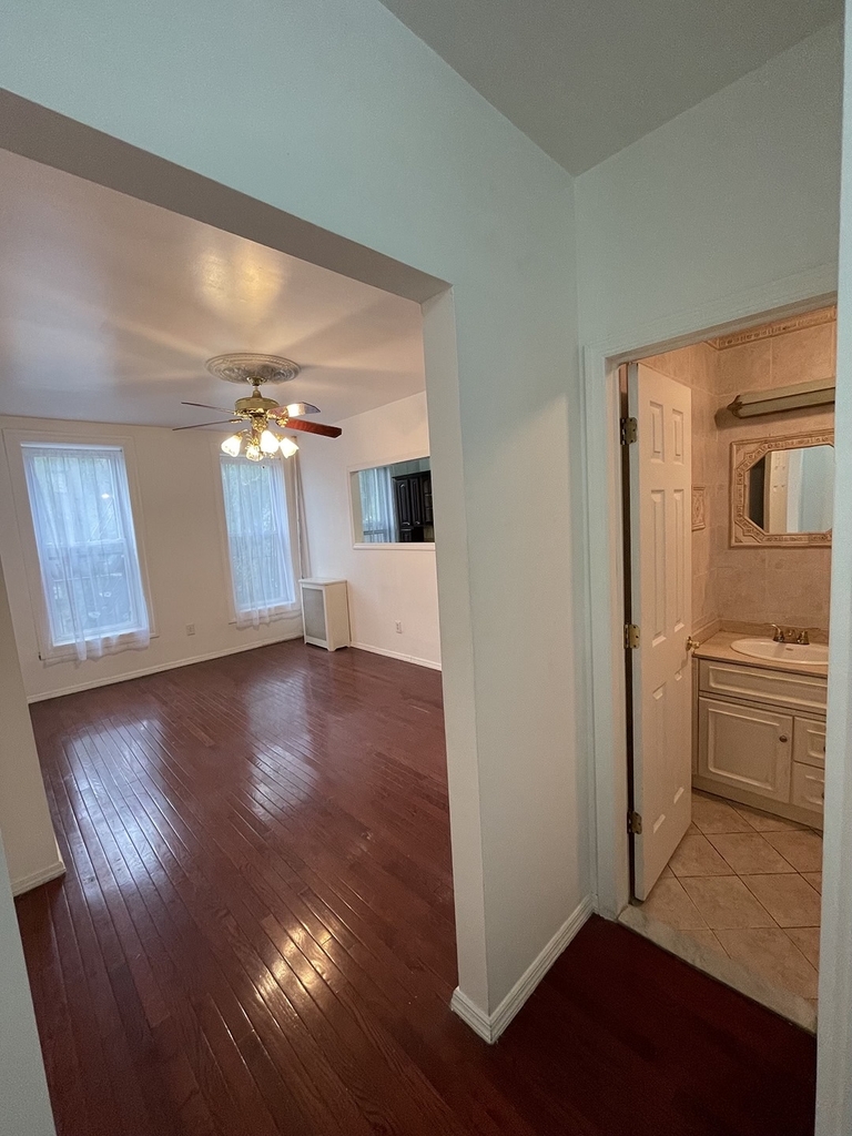 778 Putnam Avenue, Unit 2 Brooklyn, NY 11221 - Photo 4 of 7