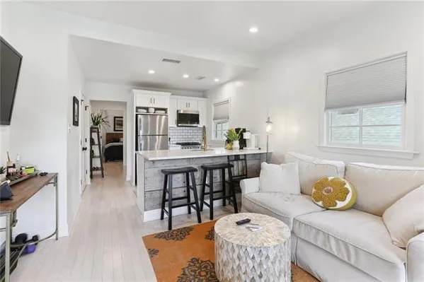 $299,000 | 1117 Ninth Street, Unit 202, New Orleans, LA 70115