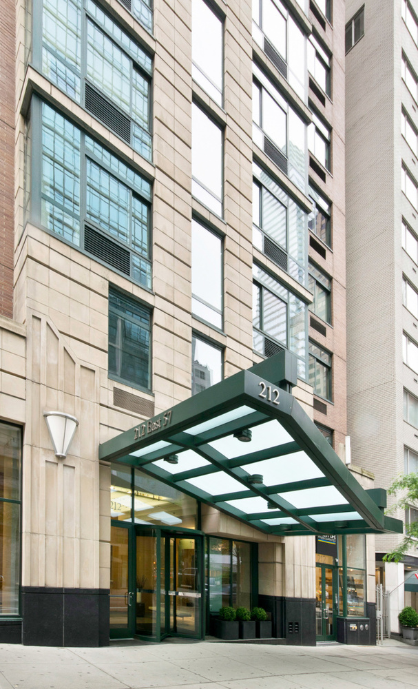 212 East 57th Street, Unit 18A Manhattan, NY 10022 - Photo 11 of 14 a view of an entrance of the building