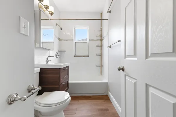 $620,000 | 20 Connecticut Avenue, Unit 2, Somerville, MA 02145