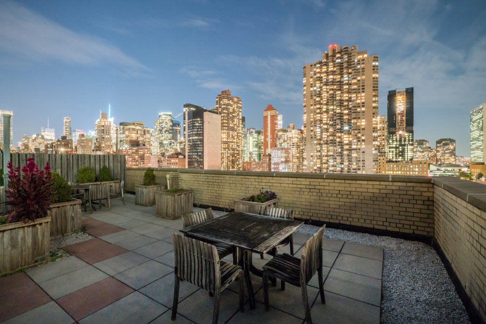 333 East 34th Street, Unit 10H Manhattan, NY 10016 - Photo 12 of 16 a view of a terrace with sitting area
