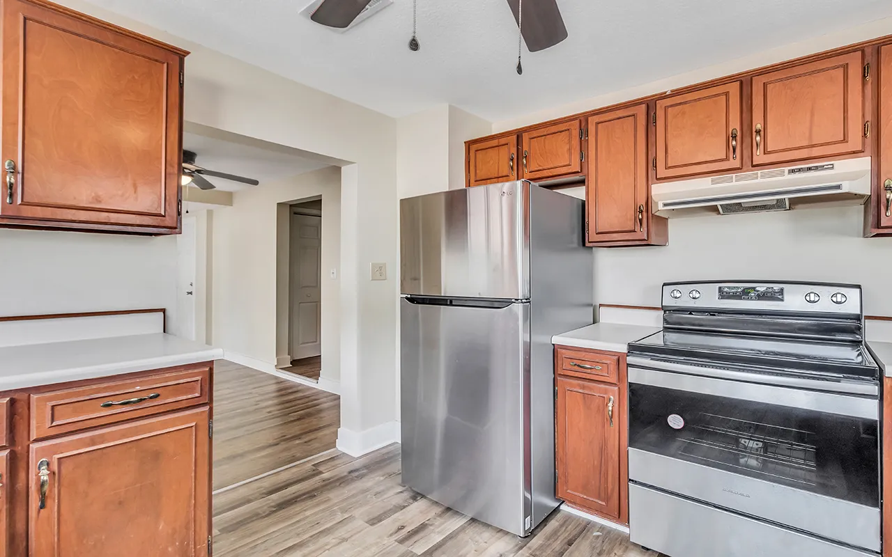 $4,268 | 406 Highway 80, Unit A, Bloomingdale, GA 31302