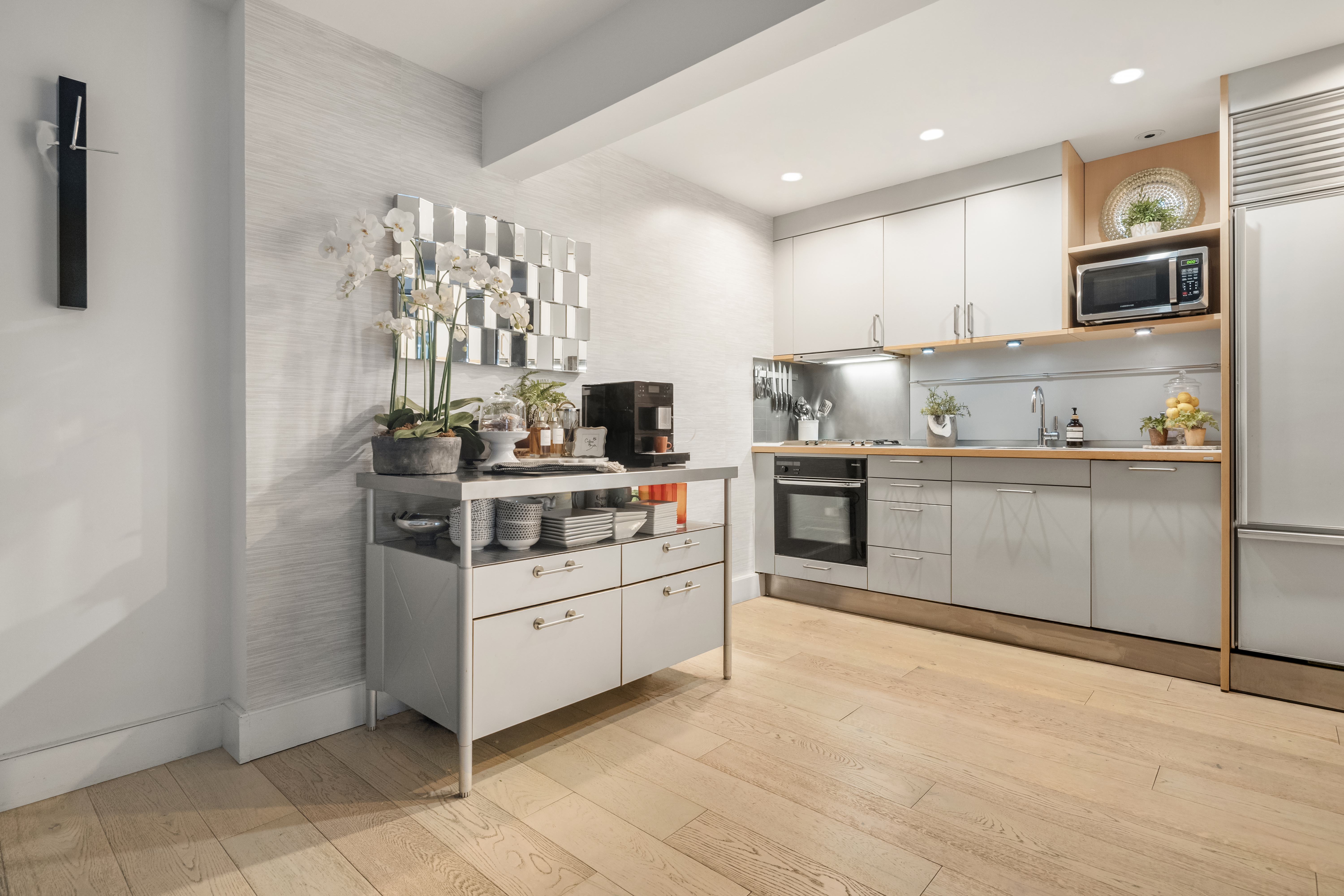 80 Chambers Street, Unit 12C Manhattan, NY 10007 - Photo 6 of 15