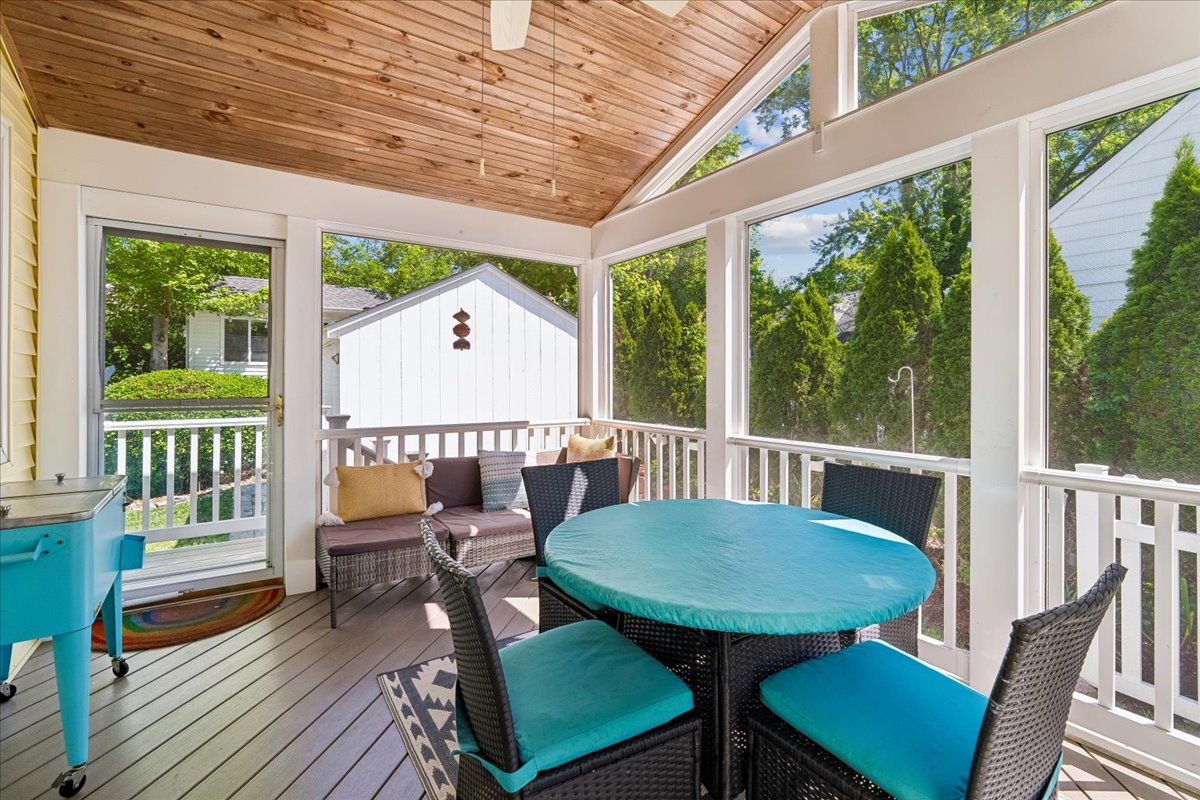 905 Robin Road Silver Spring, MD 20901 - Photo 13 of 43