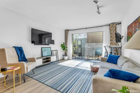 $299,000 | 199 Montecito Avenue, Unit 206, Oakland, CA 94610