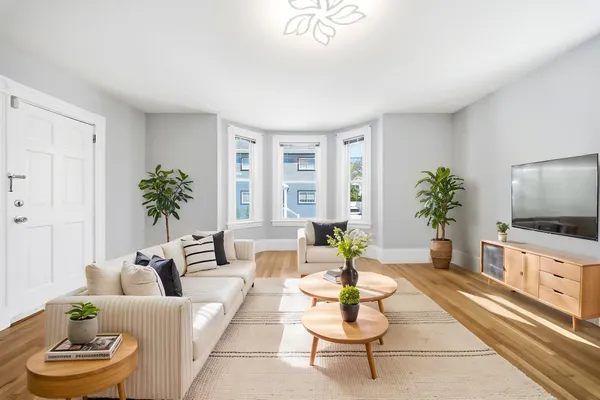 $1,200,000 | 29 Hanson Street, Unit 1, Somerville, MA 02143